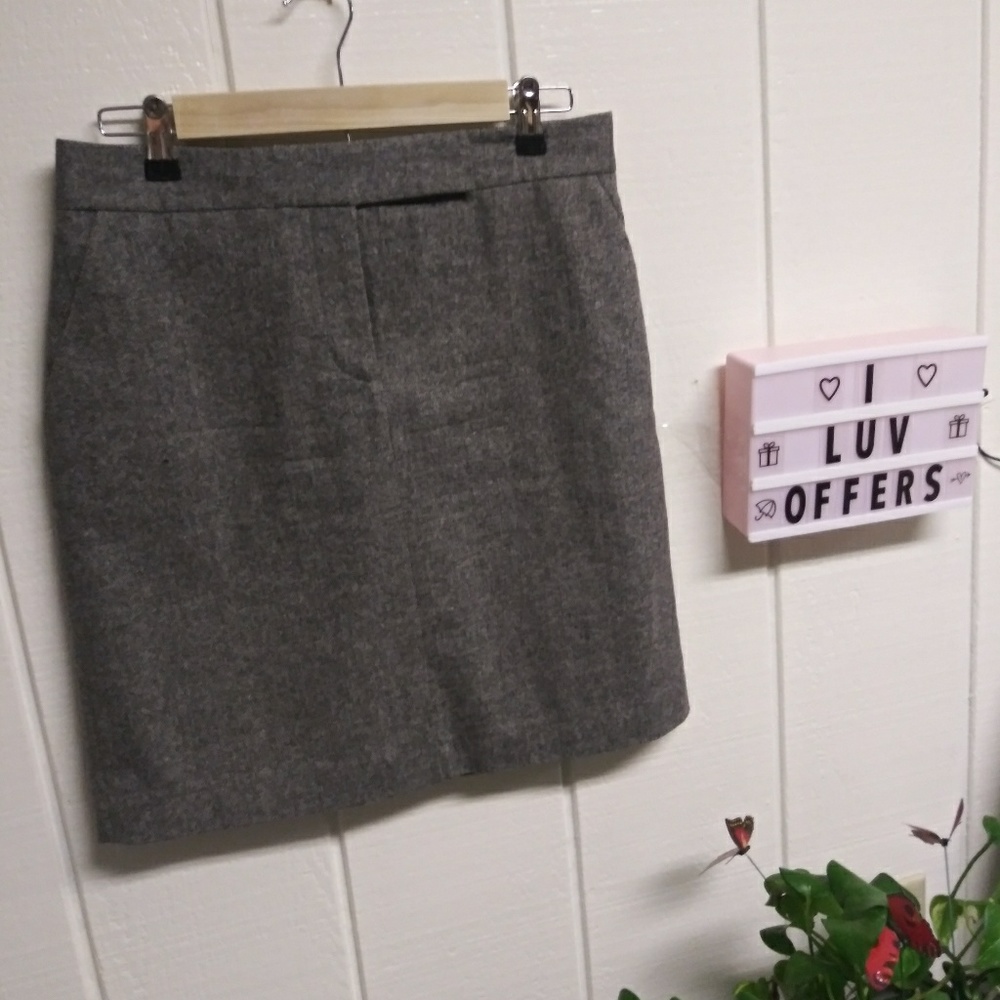 Versatile J Crew Stretch Pencil Skirt